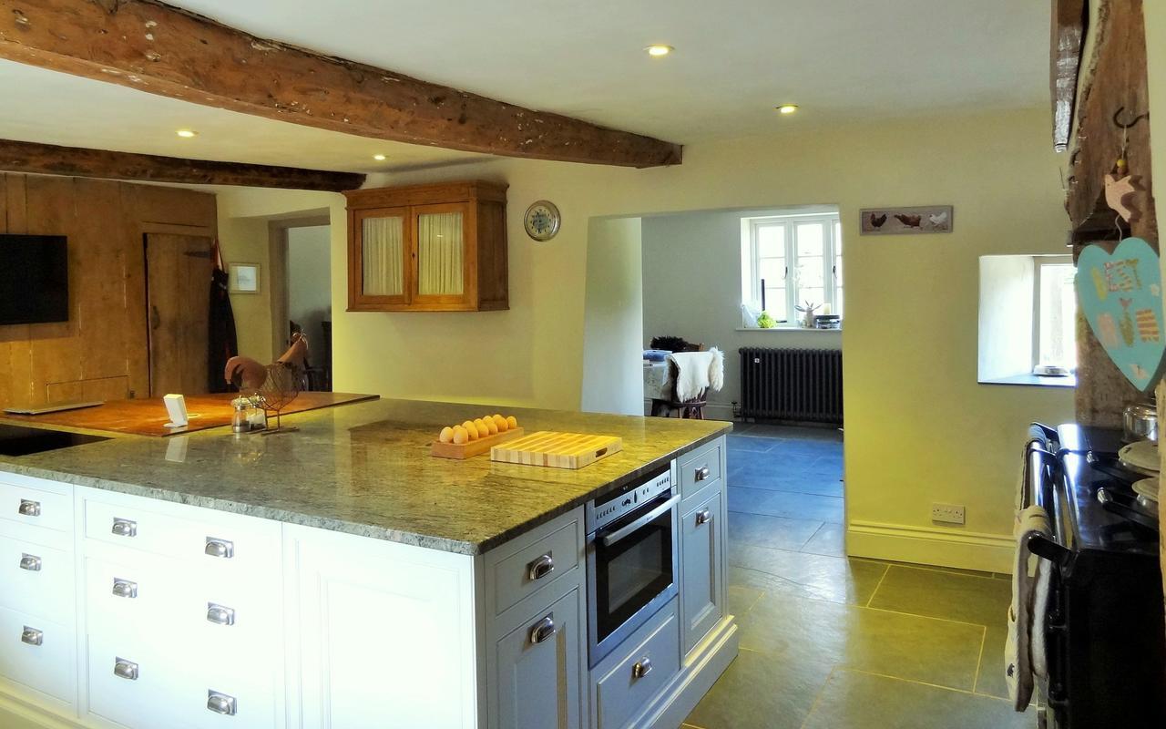 Huxham Farmhouse Bed & Breakfast East Pennard Exterior photo
